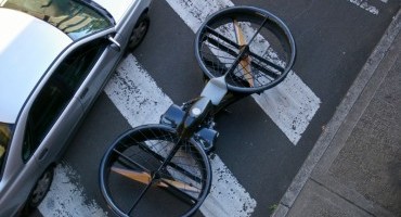 Hoverbike la prima moto volante non è fantascienza ma sarà in vendita nel 2017