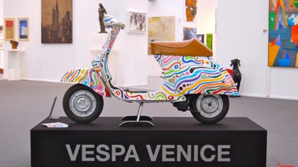 Vespa-Venice-1.jpg