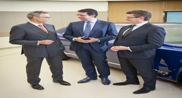Bentley e Vertu: una nuova partnership darà vita ad uno smartphone di lusso