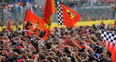 Monza, una gara unica, magica, forza Ferrari!