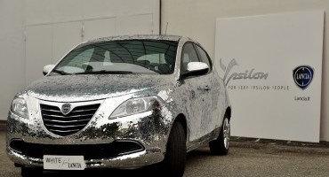 Lancia Ypsilon: è sponsor di White il salone della moda contemporary di Milano