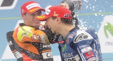 MotoGP, Aragon, la vittoria a Lorenzo, a podio Espargaró e Crutchlow