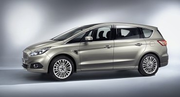 Ford, la nuova S-MAX debutta al Motor Show di Parigi