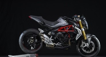 Pirelli DIABLO ROSSO™II, scelto da MV Agusta per le nuove Brutale 800 RR e Brutale Dragster 800 RR