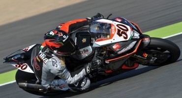 WSBK, Aprilia pronta a difendere la leadership nel Mondiale Costruttori, Sylvain Guintoli a caccia del Titolo Piloti WSBK, Aprilia pronta a difendere la leadership nel Mondiale Costruttori, Sylvain Guintoli a caccia del Titolo Piloti