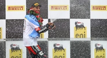 Coppa FIM Superstock 1000 Cup, Magny-Cours: Leandro Mercado (Ducati 1199 Panigale R) vince il titolo piloti