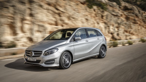 B250 4MATIC; 7G-DCT