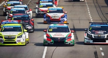 Cheers and tears for Honda at stressful Macau WTCC finale