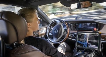 Mercedes-Benz e la guida autonoma, da sogno a realtà