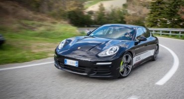 H2R Ecomondo: Porsche presenta la gamma con tecnologia plug-in