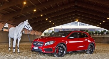 Mercedes-AMG: benvenuti alla fiera dei cavalli Mercedes-AMG: benvenuti alla fiera dei cavalli
