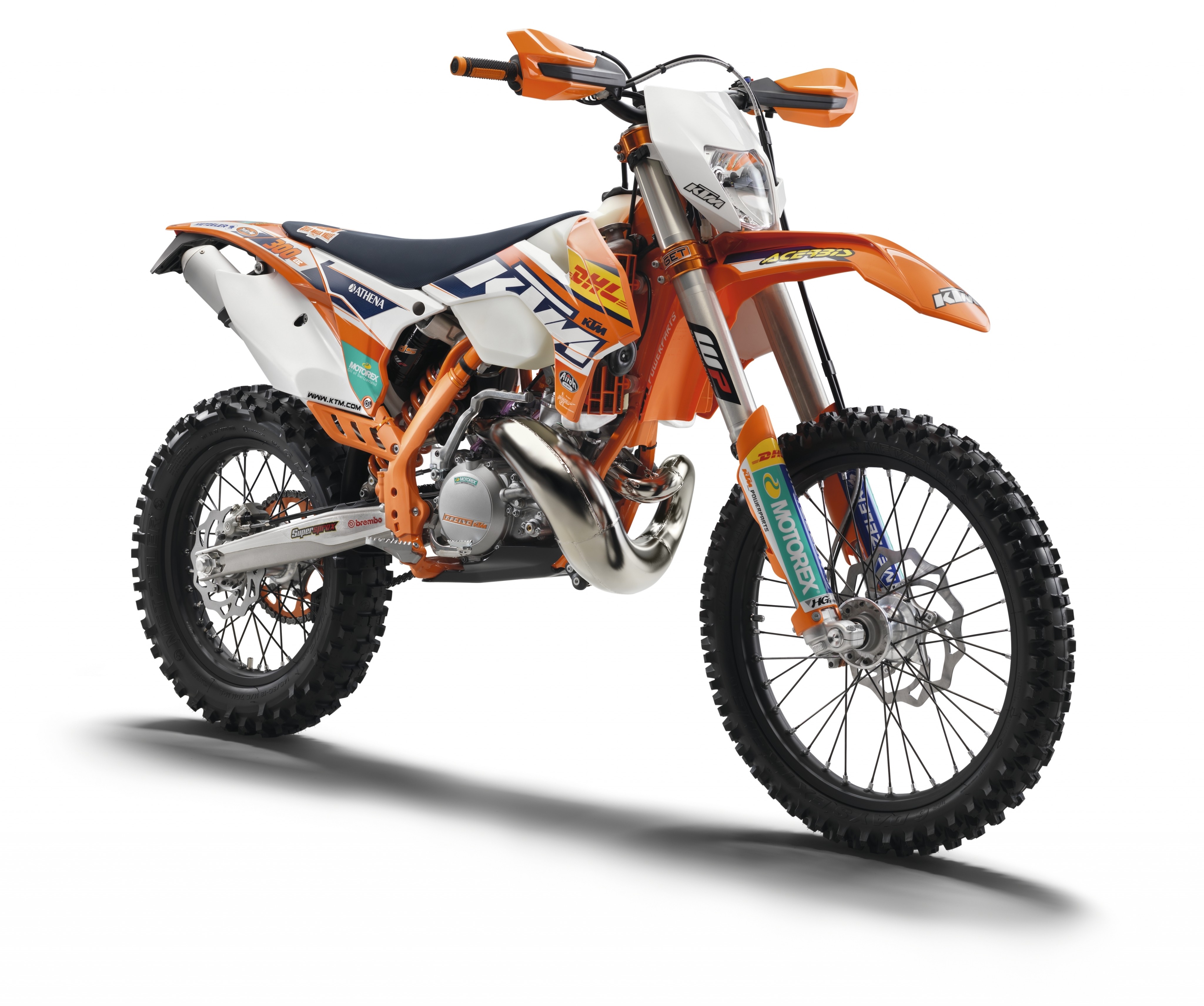 KTM factory edition eccole, le EXC 2015 Magazine sulla moda e i