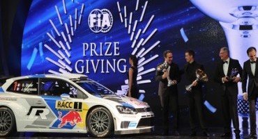 WRC, Volkswagen e Sébastien Ogier ritirano i trofei a Doha