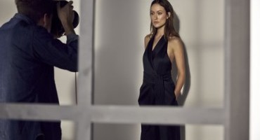 Olivia Wilde è il nuovo volto di H&M per la campagna Conscious Exclusive