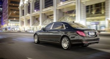 Mercedes-Maybach Classe S, l’essenza del lusso – Debutto sul mercato previsto a febbraio 2015