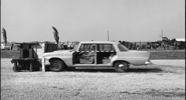 Mercedes-Benz, 75 anni di sicurezza