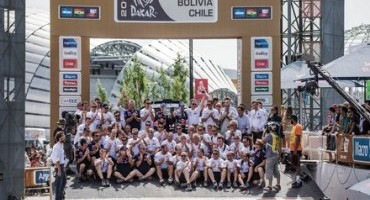 Dakar, termina l’esperienza del Team Peugeot con le 2008 DKR, l’appuntamento è per il 2016