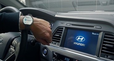 Hyundai al CES: Blue Link smartwatch app a riconoscimento vocale debutterà a Las Vegas