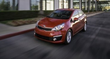 2016 Rio Sedan debuts at Chicago Auto Show