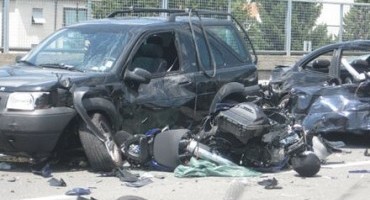 Incidenti stradali, 4° fine settimana di Febbraio: in calo sinistri e feriti, in aumento le vittime