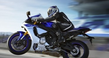 Al Motodays 2015, Yamaha presenta la nuova regina delle supersportive, la YZF-R1