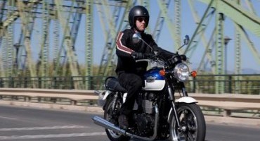 Triumph: vantaggi e nuove offerte con le promozioni 2015