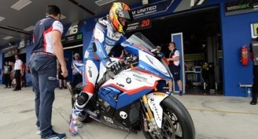 WSBK, tracciato di Buriram in Thailandia, positiva la prima giornata di prove per il BMW Motorrad Italia SBK Team