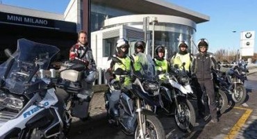 BMW Italia, dalla sede di San Donato Milanese parte “Eroi dei 5 Mondi”, emozionante iniziativa in moto, in 5 tappe