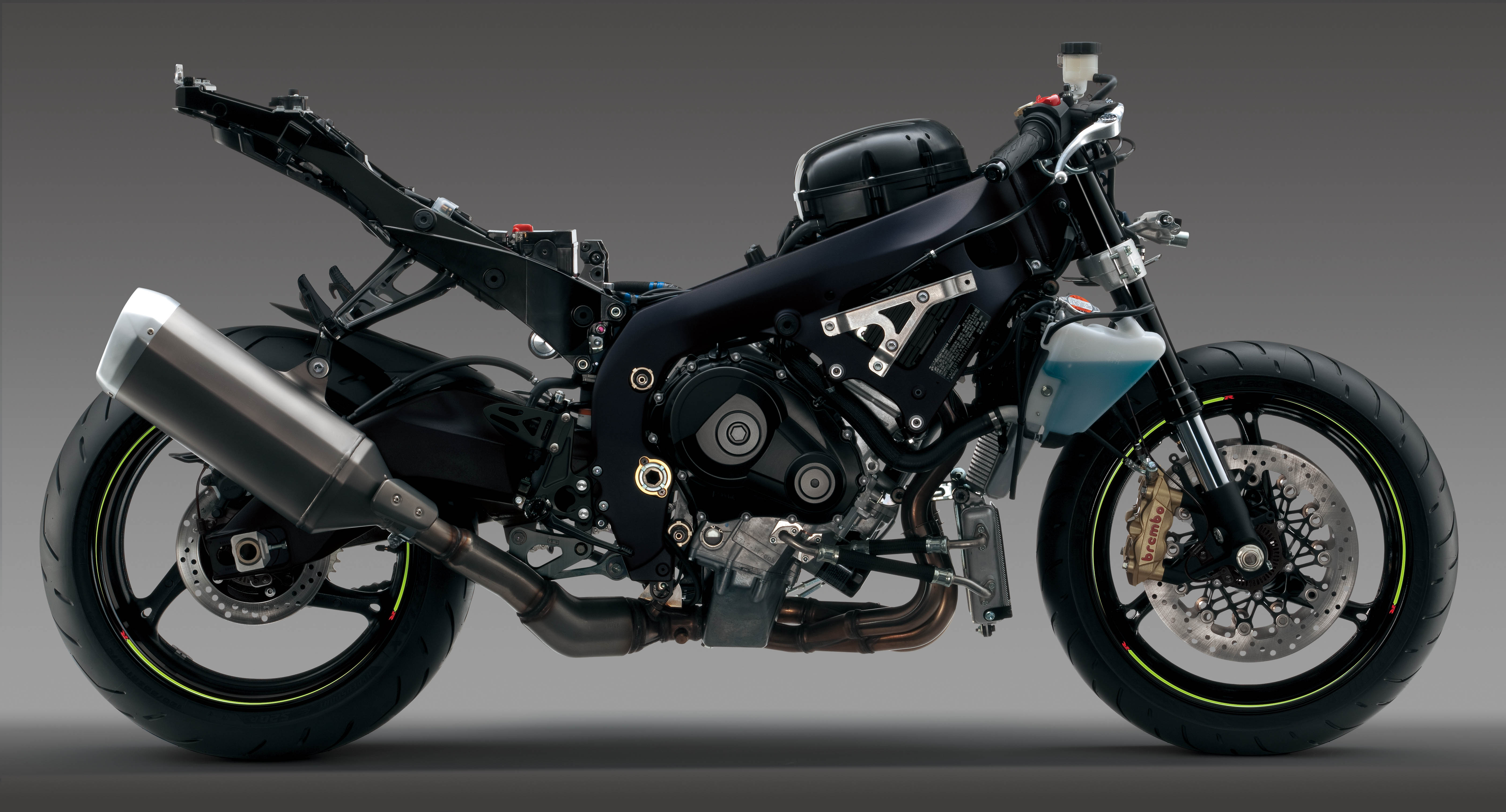Suzuki GSX-S1000 ABS: la naked di derivazione Superbike ...