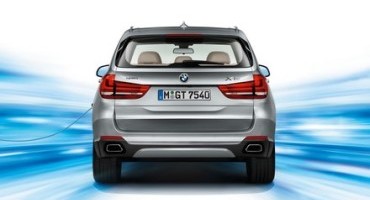 BMW X5 xDrive 40e, la prima ibrida plug-in di serie del Brand di Monaco