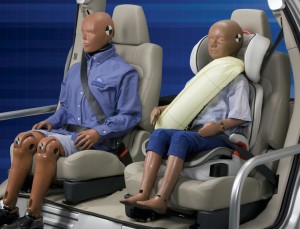 Ford_Inflatable_Seat_Belt_03