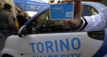 car2go, a Torino oltre 10.000 noleggi nei primi 30 giorni di servizio car2go, a Torino oltre 10.000 noleggi nei primi 30 giorni di servizio