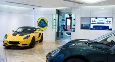 Lotus Brand Centre opens in Piccadilly, first Lotus Virtual Showroom