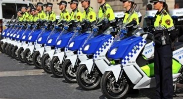 La Polizia Municipale di Cagliari utilizzerà 15 scooter elettrici BMW C evolution