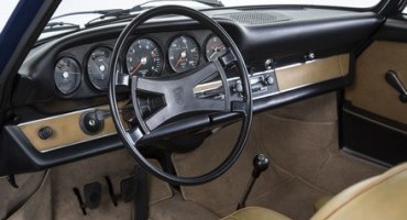 Porsche Classic ricrea il cruscotto originale per la 911 storica