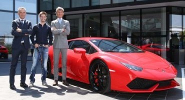 Casey Stoner, il campione di MotoGP, visita Automobili Lamborghini Casey Stoner, il campione di MotoGP, visita Automobili Lamborghini
