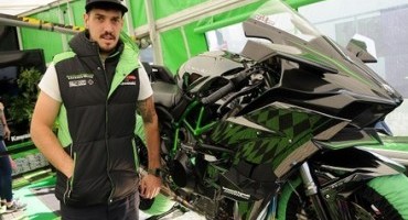 James Hillier al TT con la Ninja H2R