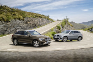 Mercedes-Benz GLC 250d 4MATIC, CITRINBRAUN MAGNO, Offroad Line Exterieur und Mercedes-Benz GLC 350e 4MATIC, EDITION 1, SELENITGRAU, AMG Line Exterieur