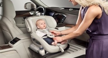 Volvo Cars, un nuovo tocco di classe con il prototipo di seggiolino per bambini “Excellence”