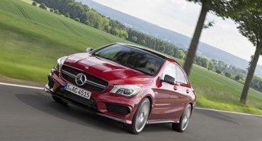 Mercedes- AMG aggiorna le sue compatte sportive, adesso sono ancora più potenti e dinamiche