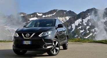 Nissan presenta il nuovo Qashqai DIG-T 163