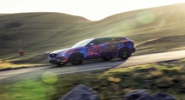 F-Pace, il nuovo crossover di Jaguar, debutterà al Salone di Francoforte 2015