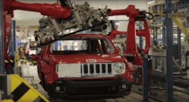 Jeep Renegade compie un anno e il Brand apre le porte dello stabilimento di Melfi