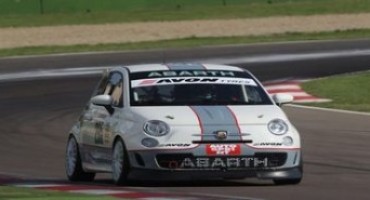 Mugello, l’Abarth 695 Assetto Corse Endurance avrà un equipaggio di giornalisti-piloti