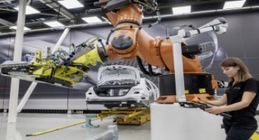 Mercedes-Benz, l’industria 4.0 non è solo una visione Mercedes-Benz, l’industria 4.0 non è solo una visione
