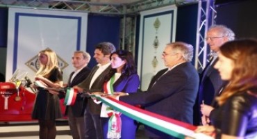 Inaugura Auto e Moto d’Epoca 2015