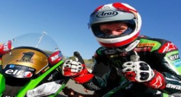 Superbike, Magny Cours, Gara 2: quinta doppietta stagionale per Jonathan Rea, Davies e Sykes completano il podio