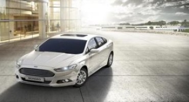 Ford partecipa con la nuova Mondeo Hybrid all’evento No Smog Mobility