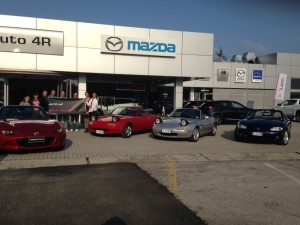 mazda-oltre-1200-fan-di-mx-5-in-60-citta-ditalia-icons-celebration-il-primo-raduno-diffuso-al-mondo-auto-4r