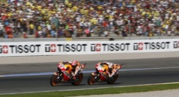 MotoGP 2015, Marquez and Pedrosa celebrate season finale with double podium finish